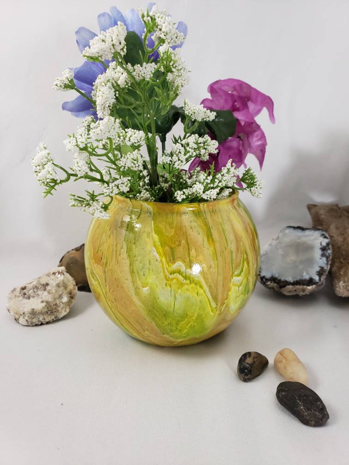 Acrylic Pour Art Vase, Glass, Glassware, Art Vase, Floral Vase, Painted Vase, Painted Glass - Etsy