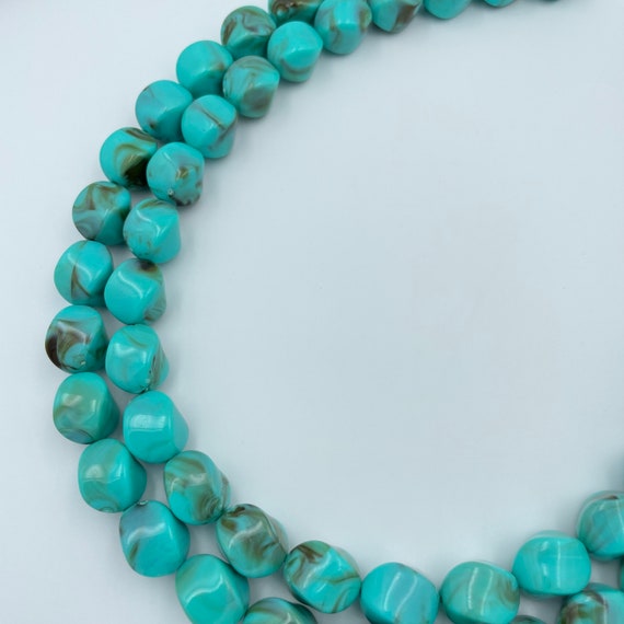 Handmade Beaded Statement Necklace in Turquoise Aqua & White - Turquoise  Textures