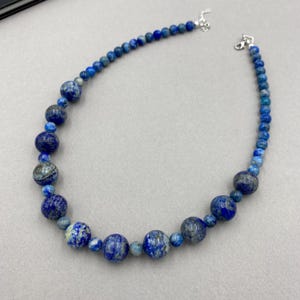 Lapis Lazuli Choker Necklace, Blue Gemstone Beaded Strand, Ocean-Inspired Jewelry, Gift for Her, Layering Necklace, Beach Summer Look