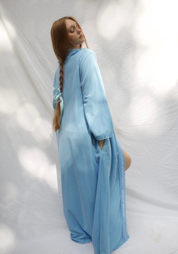 80s powder blue house coat - image 5