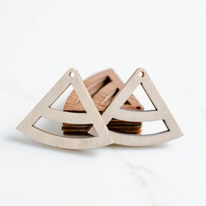 Macramé Blank Earring, Resin Earring Blank, Fan Shaped with Cut Out Wood Blanks Boho Minimalist Jewelry Blanks Walnut & Red Oak