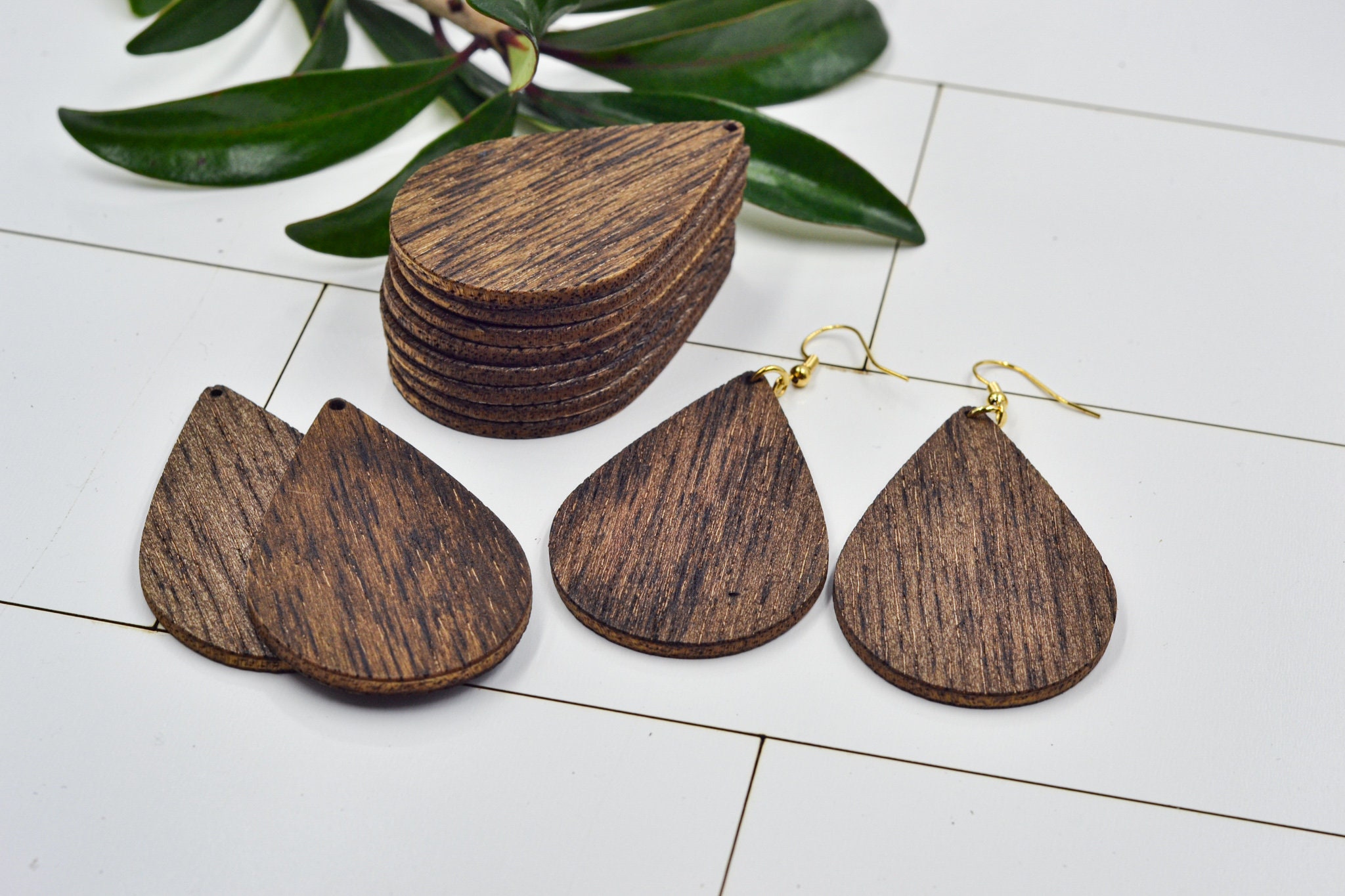 25 qty Teardrop wooden Earring Blanks