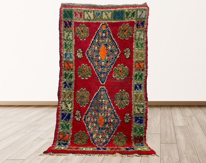 4x7 feet tribal Moroccan vintage rug.