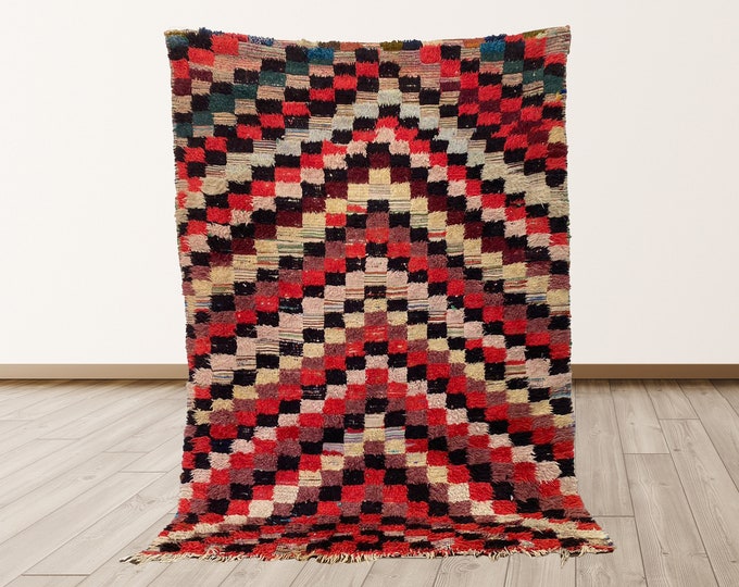 4x6 ft Morrocan Rug, wool yarns rug, moroccan Berber vintage rug.