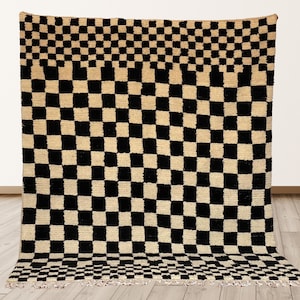 Black and white checkered rug! checkered moroccan rug.