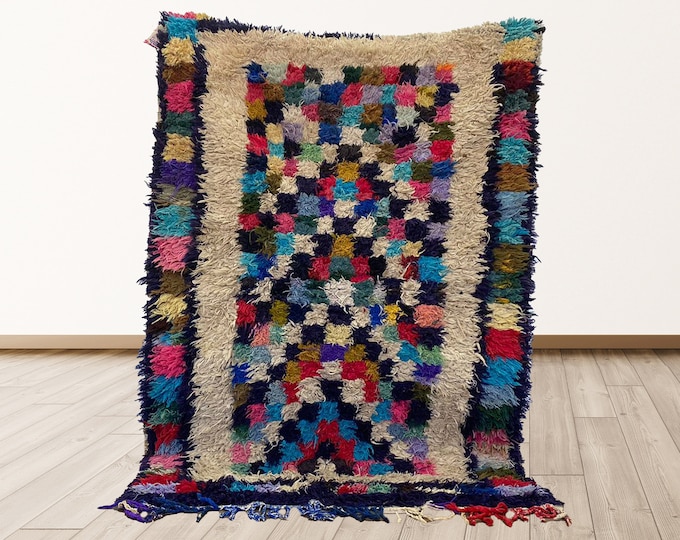 3.8x5.5 feet Moroccan vintage rugs, Moroccan Vintage Berber rugs.