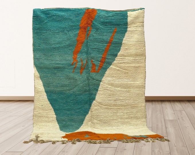 Moroccan Bohemian Wool Area Rug: Handmade Berber Style.