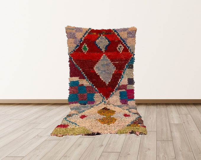 3x7 ft Moroccan small colorful vintage rug !