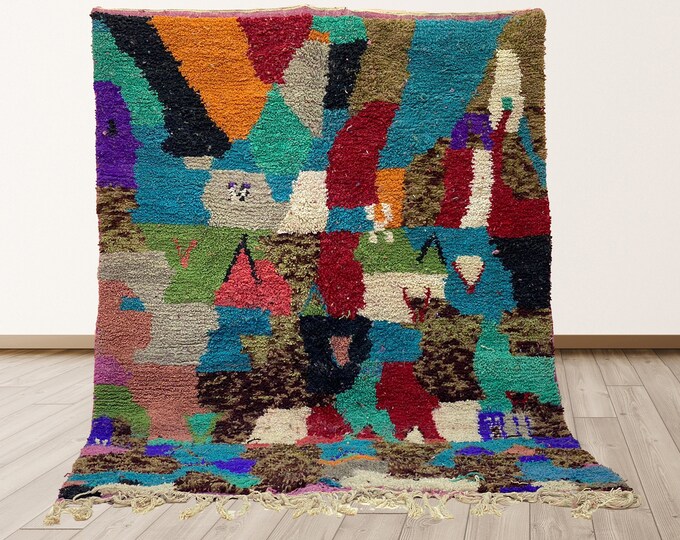 Moroccan Wool Handmade Area Rug: Custom Boho Decor.