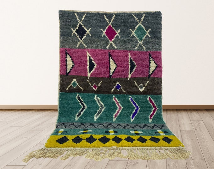 Custom Handmade Moroccan Area Rug: Stylish Home Decor.