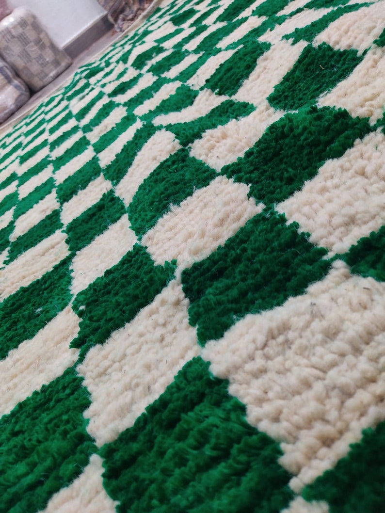 Narrow Moroccan checkered runner rug Green and white