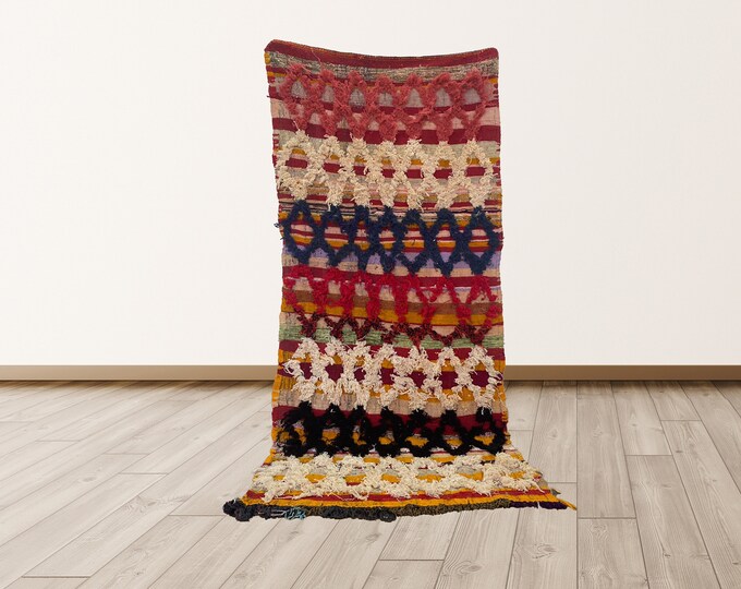 3x8 feet vintage area rug.