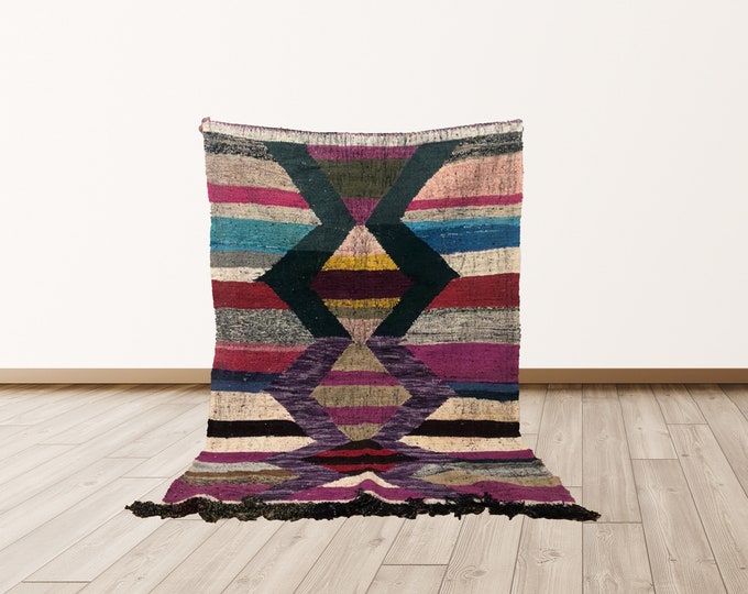 Moroccan tribal kilim rug  4x6 ft ! morocco vintage rug.