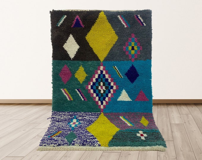 Diamond Moroccan Handmade Area Rug: Wool Boho Rug.