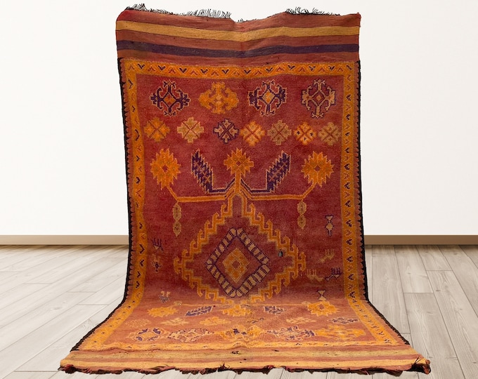 11x6 ft Azilal Moroccan Vintage Rug, Berber Azilal Moroccan vintage rugs.
