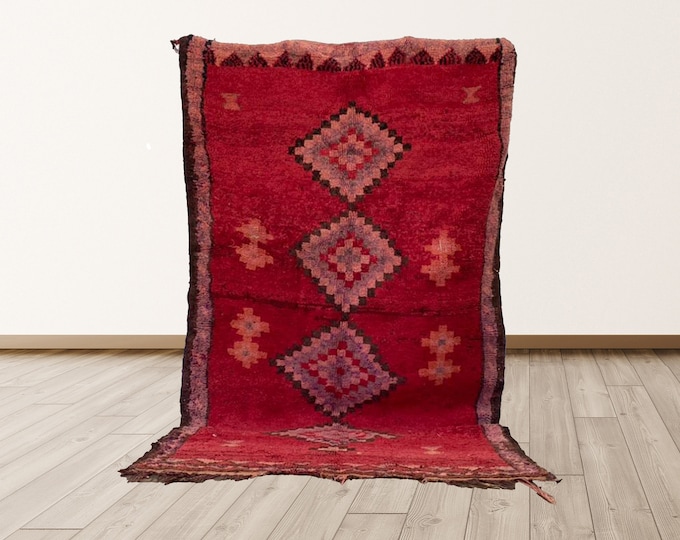 Azilal shag Rug, Wool Boho Vintage Moroccan rugs, 8x5 feet Azilal Berber Rug.