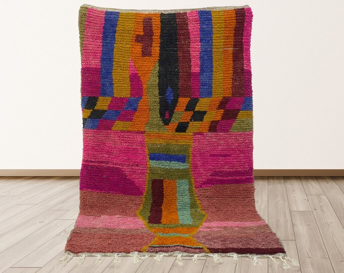 Moroccan Wool Area Rug: Handmade Unique Design.