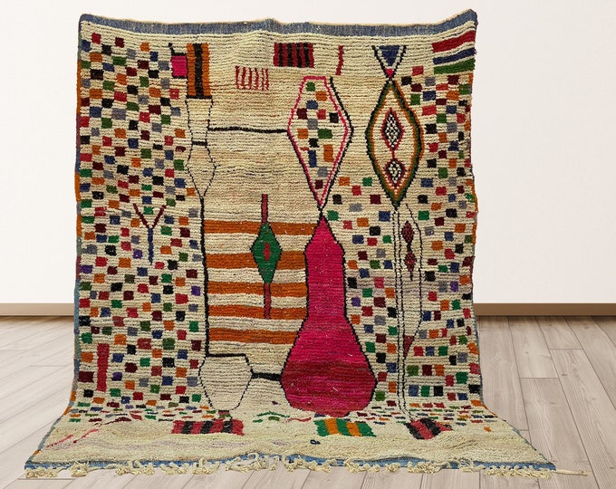 Moroccan Wool Area Rug: Handwoven Berber Design.