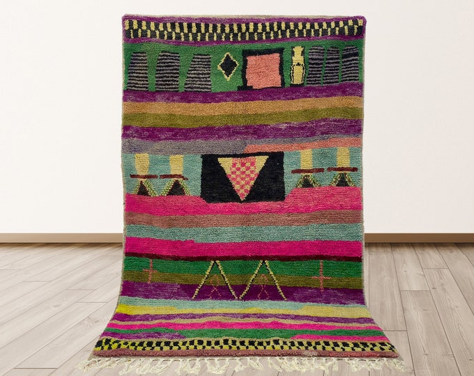 Moroccan Handmade Area Rug: Personalized Home Decor