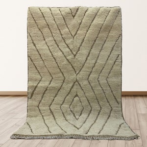 Moroccan Custom Area Rug: Handmade Wool Boho Decor.