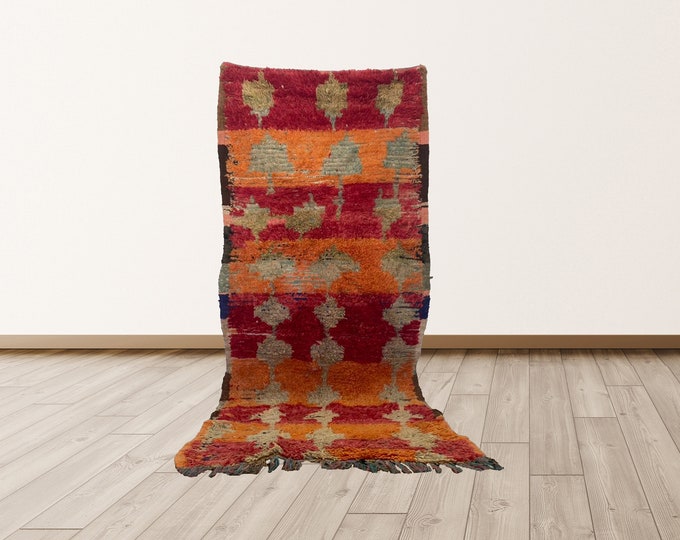 3x8 feet Bedroom Vintage Moroccan Berber rug.