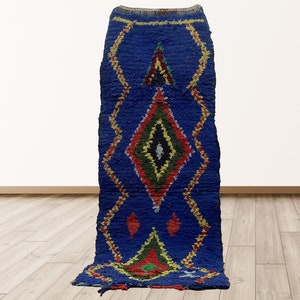 3x7 feet tribal Moroccan vintage rug.