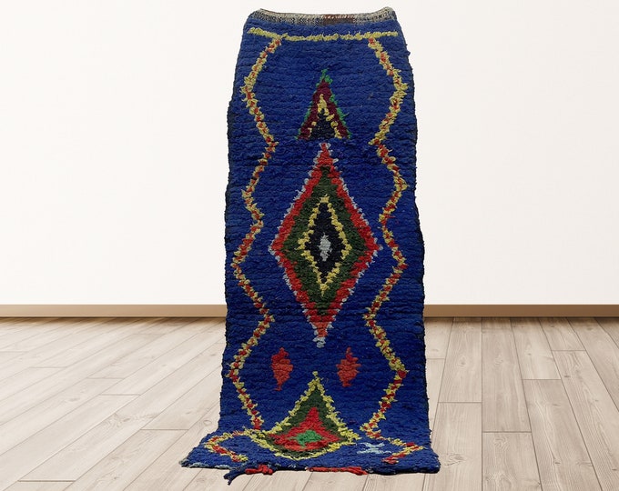 3x7 feet tribal Moroccan vintage rug.