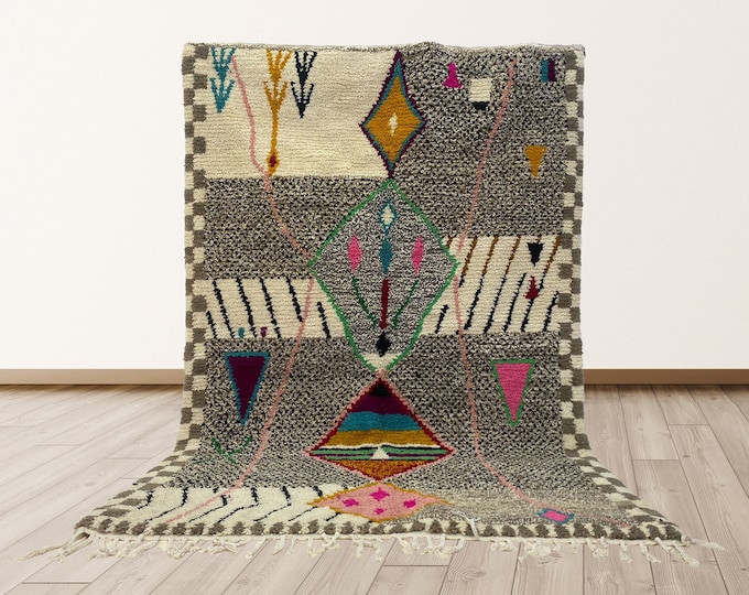 Moroccan Handmade Boho Area Rug: Custom Berber Design.