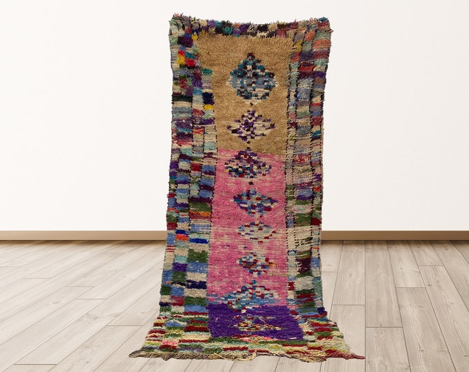 3x8 feet tribal Moroccan vintage rug.