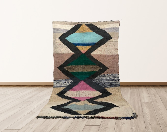 Moroccan berber kilim rug 4x6 ft ! Vintage area rug.