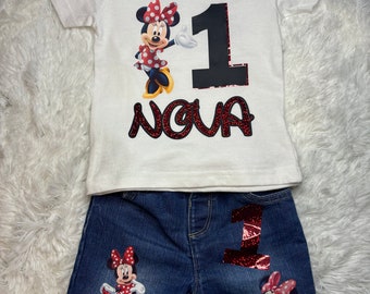 Anniversaire personnage personnalisé Minnie Mouse, tenue d'anniversaire globale personnalisée, chemise et jean, tenue Minnie Mouse, tenue Mickey Mouse