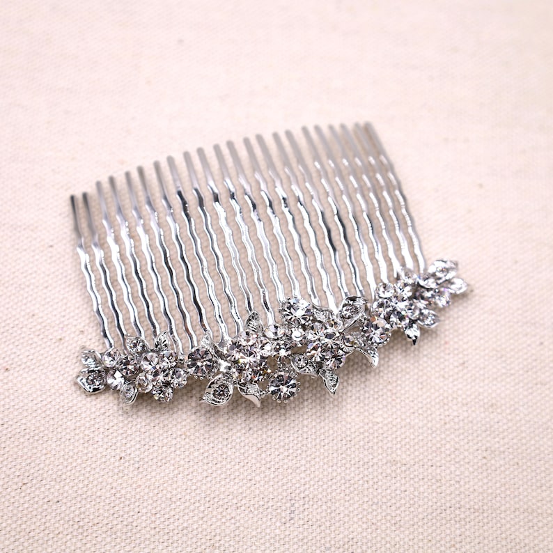 silver Glamour - Bridal Hairpiece, Wedding Hair Comb with Decorative Side Detail