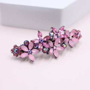 Timeless Beauty Hair Accessory - Small Crystal Barrette for Graceful Hairstyles