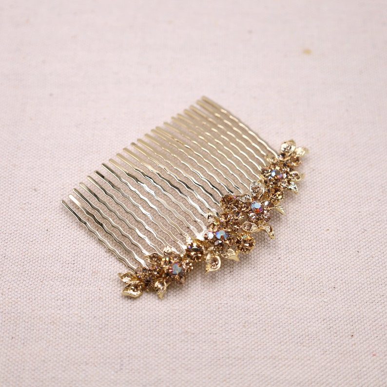 Elevate Your Bridal Style - Decorative Gold Hairpiece, Wedding Hair Comb