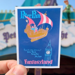 Naklejka Disney Peter Pan's Flight | Wodoodporna | Oryginalny plakat atrakcji