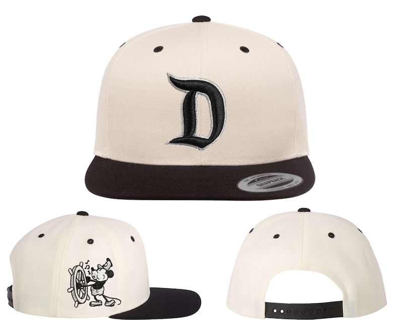 Disneyland D Steamboat Willie Musse Pigg 1928-kepsar | Broderade på SnapBack Flat Bills, FlexFits och justerbara "pappa"-kepsar bild 1