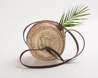 Round wicker straw bag with Leather Strap Natural Color With Zip