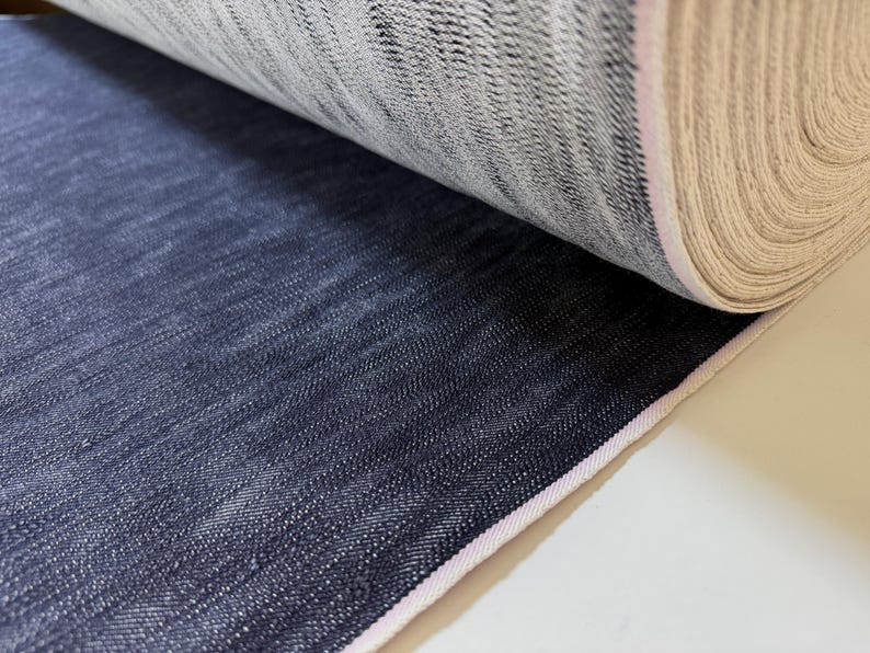Sällsynt! 473 g ojämnt färgad slubdenim med vit kant, japanskt denimtyg bild 2