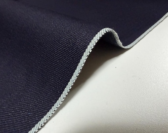 Seltener, doppelseitiger, indigoblauer Selvedge-Denim (13 oz) | 84 cm Breite | Original japanischer Denim, Meterware