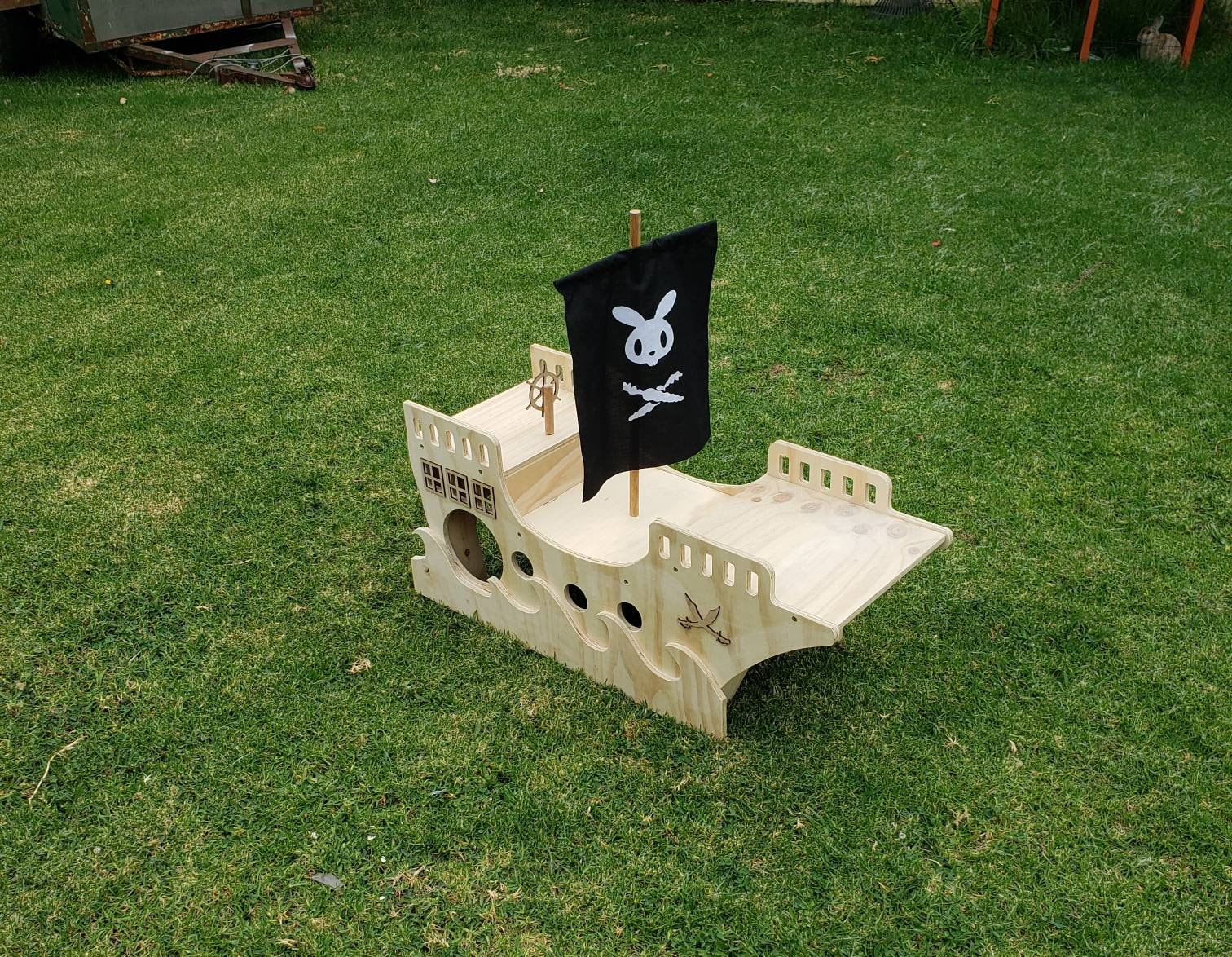 Pirate Ship, ebunny