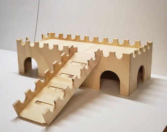 Guinea Pig Long Castle