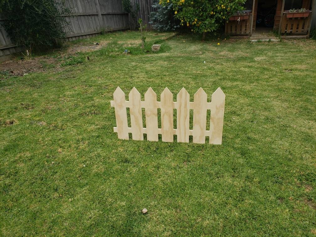Rabbit fencing panels hot sale