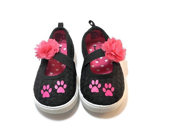 shoes that leave paw prints