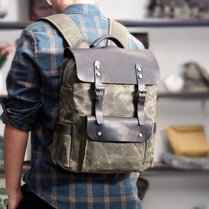 Personalized Waxed Canvas Backpack School Backpack 15.6&#39;&#39; Laptop Backpack Unisex Daily Backpack Weekender Backpack Christmas Gift