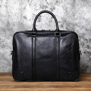 Bolso de mensajero de cuero de grano completo personalizado Bolsa de computadora portátil hecha a mano Bolso de hombro Crossbody Maletín de cuero para hombres Bolso de negocios de asa superior