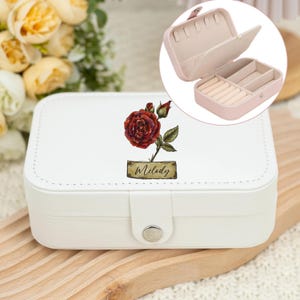Birth Flower Jewellery Box for Women,Personalised Leather Travel Jewelry Case,Mothers Day Gift,Wedding Favors,Bridesmaid Gift,Gift for Her