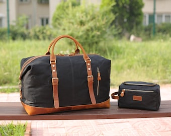 Personalized Mens Travel Bag Set, Personalized Groomsmen Gift, Mens Travel Bag, Mens Toiletry Bag, Best Man Gift, Groomsman Gift, Weekender