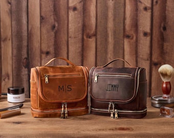 Personalized Groomsmen Gift,Waterproof Leather Toiletry Bag, Hanging Leather Dopp Kit, Men's Shaving Kit, Groomsman Gift, Father's Day Gift