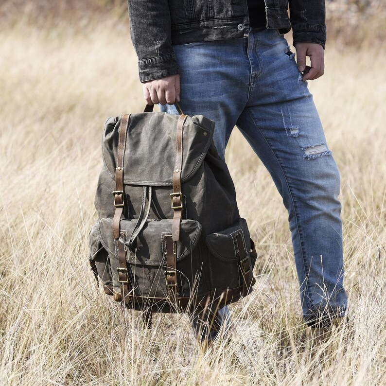 Waxed Canvas School Backpack Large Waterproof Travel Backpack Hiking Rucksack 15.6/'/' Laptop Backpack Unisex Daily Backpack Christmas Gift