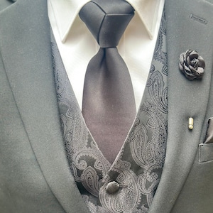 Trinity Knot Pre-tied Necktie: Adjustable Wedding Groomsmen Tie